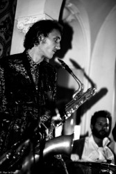 01-30-in-vitro-jazzjam_2.jpg